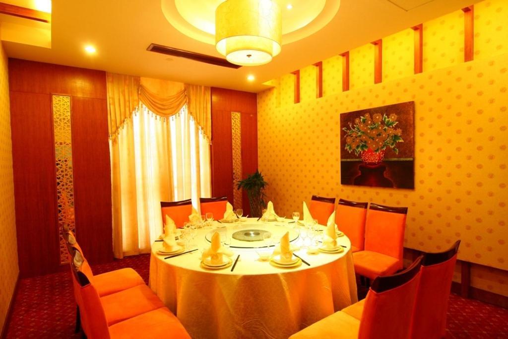 Jinling Yixian Hotel Montes Huang Exterior foto